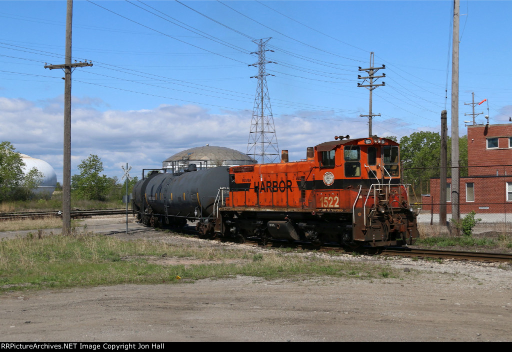 IHB 1522 shoves ahead with IHB's train to its Whiting Yard